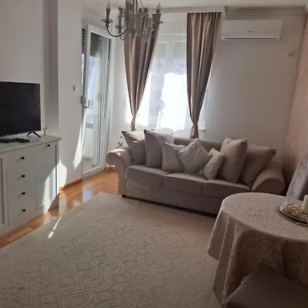 Cozy * بيتروفارادين